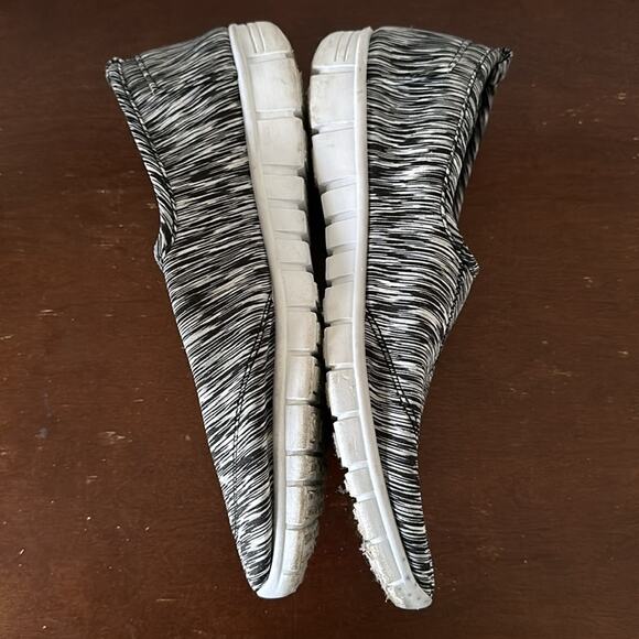 Just Be | Space Dye Slip On Sneakers Size 10 - Picture 3 of 8